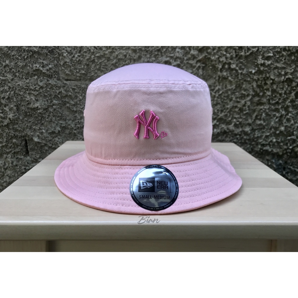 Topi Wanita New Era MLB Women New York Yankees Pink/Purple Bucket Hat 100% Original Resmi