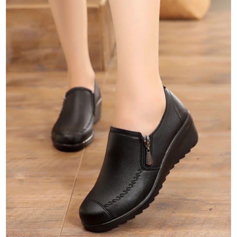 Sepatu Wanita Import Tipe 1637