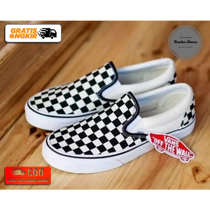 Sepatu VANS AUTHENTIC SLIP ON catur pria wanita kotak hitam putih - Hitam, 36