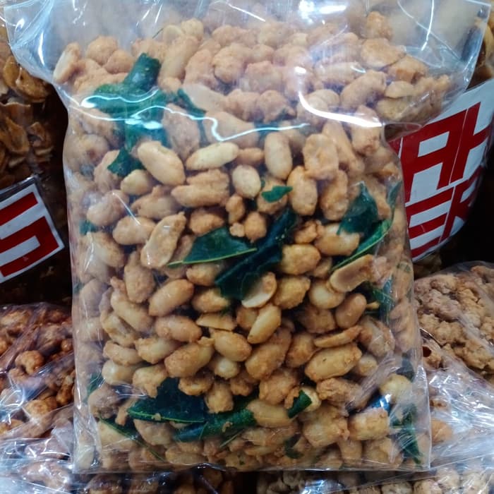 

KACANG TOMYAN ( THAILAND MANIS GURIH ) 1KG