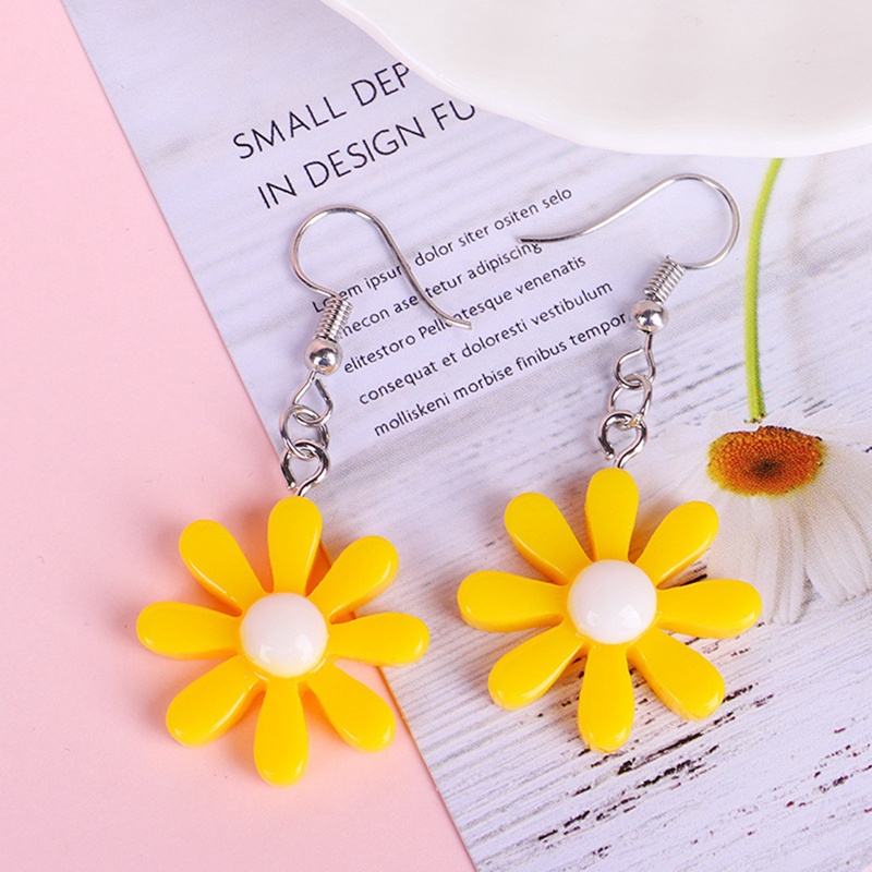 Anting Menjuntai Desain Bunga Matahari Daisy Bahan Akrilik Resin Gaya Korea Untuk Wanita