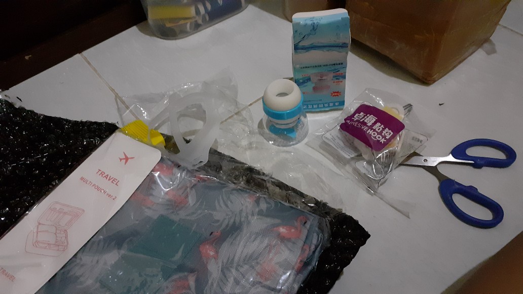 Gantungan Hook Multifungsi / Gantungan Dinding 1 Set Isi 6 Pcs