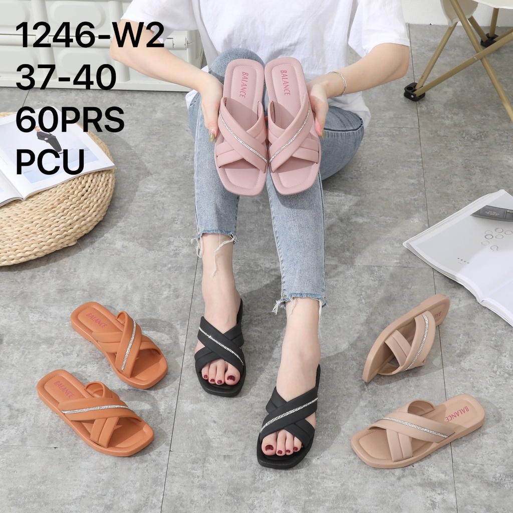 SANDAL SLOP WANITA KARET IMPORT 1246-14-w2 MANIK DIAMOND BLC