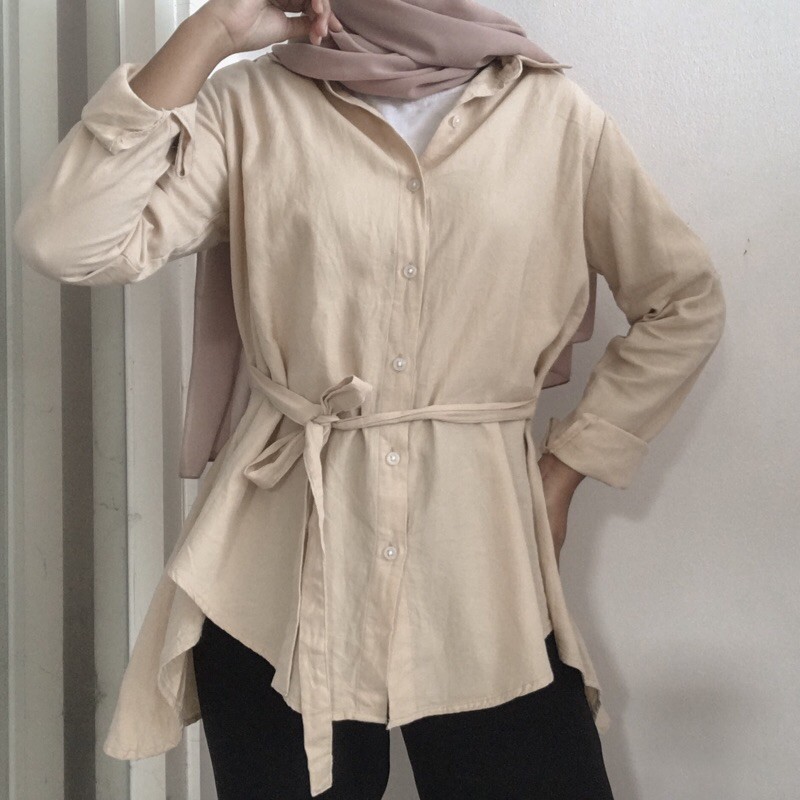 Thrift Shop Atasan Kemeja Wanita