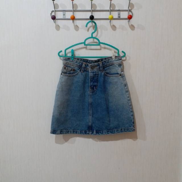 Rok wanita / rok preloved / rok jeans preloved