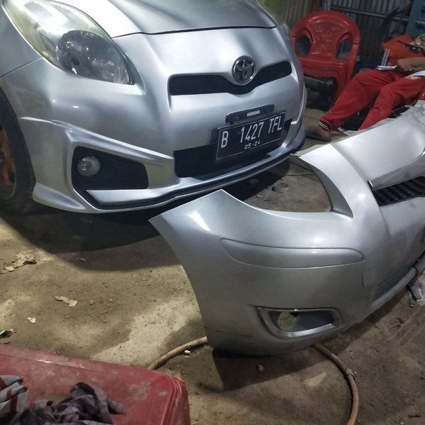 MURAH DI ONGKIR  bodykit Toyota Yaris bakpao upgrade