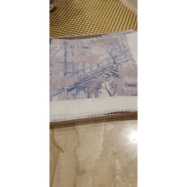 Buttonscarves New york 3 little italy NWT