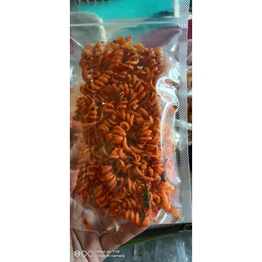 

makaronii pedas spiral daun jeruk 100gram