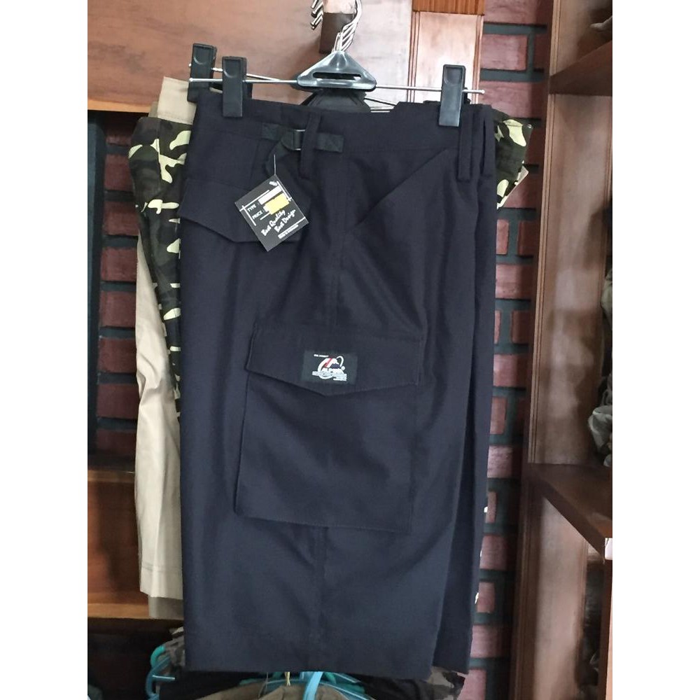 Celana Pendek PDL / Celana Pendek Cargo / Celana Gunung Alpina Size 33 - 36