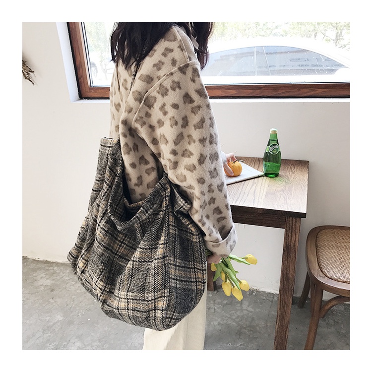 KOREAN RETRO PLAID PATTERN BIG JUMBO TOTE BAG / Vintage Tartan Korean Totebag / Tas Korea Kotak Kotak besar / shoulder bag