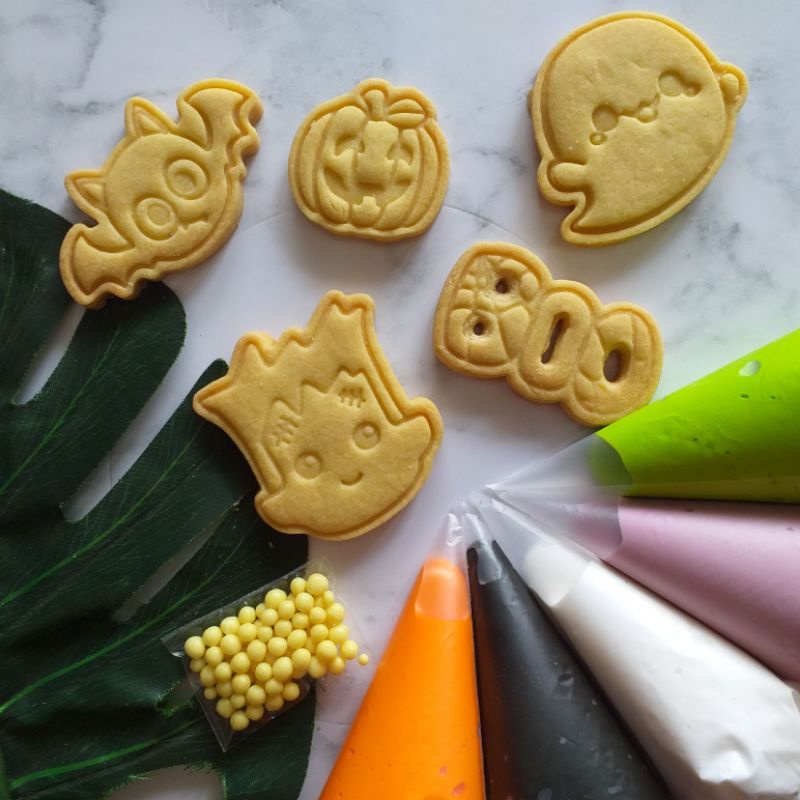 

DIY halloween cookies - kukis halloween persegi in box