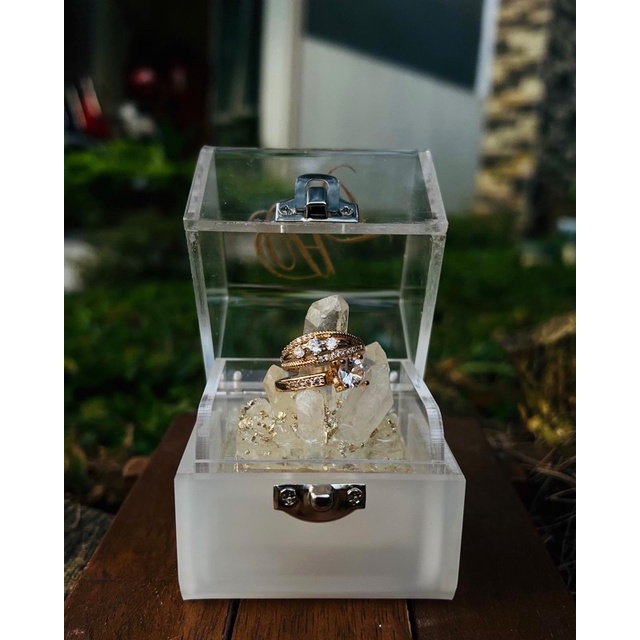 kotak cincin akrilik kotak cincin mewah crystal box