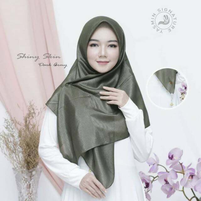Hijab segiempat Yasmin Ys 101