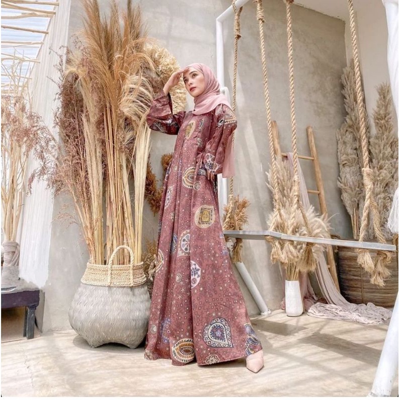 PREE❤️ YUMNA DRESS HEAVEN LIGHTS/HLZB