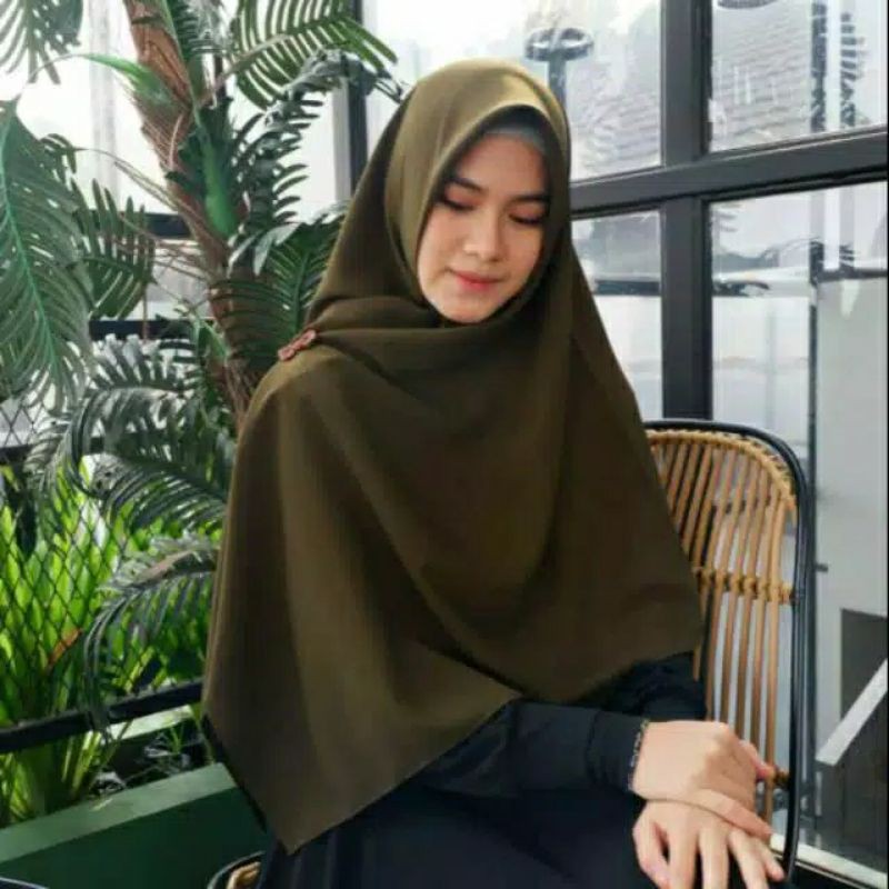 SEGI EMPAT WOLFIS 130 GRADA 58 TEBAL HIJAB SYARI SEGI 4 KERUDUNG SEGI EMPAT POLOS 130cm X 130cm