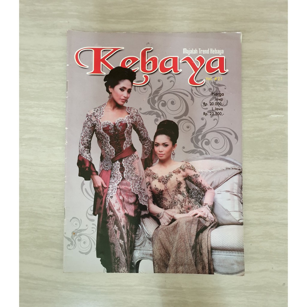 Majalah Trend Kebaya: Kebaya (Pre-Owned)
