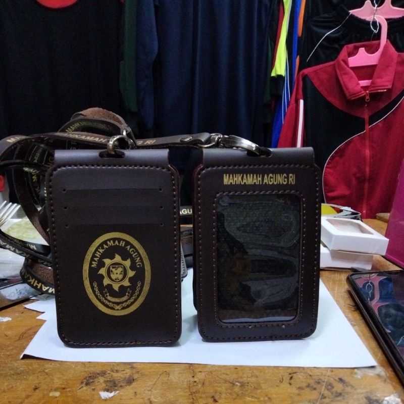 

Nametag id card Holder Mahkamah Agung RI Slot/Kartu 7