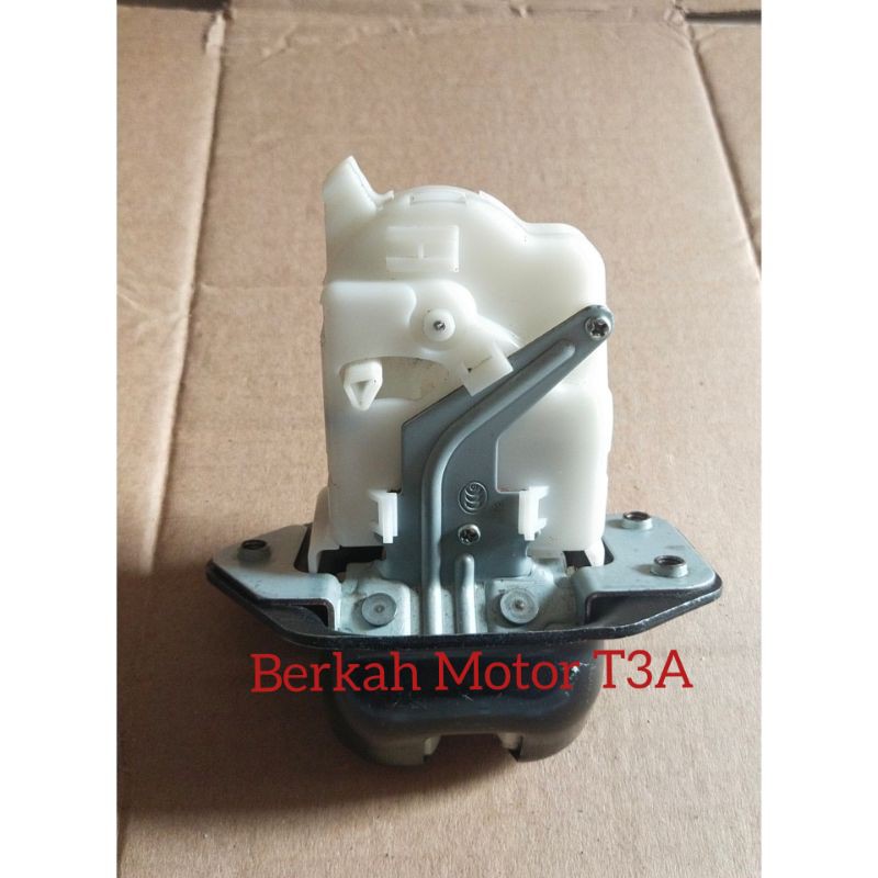 Doorlock Door Lock Bagasi Nissan Xtrail T31 Original