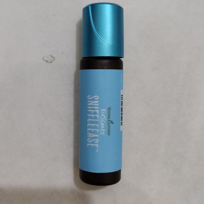 

sniffle ease roll on 10ml Essential YL Young Living Original USA