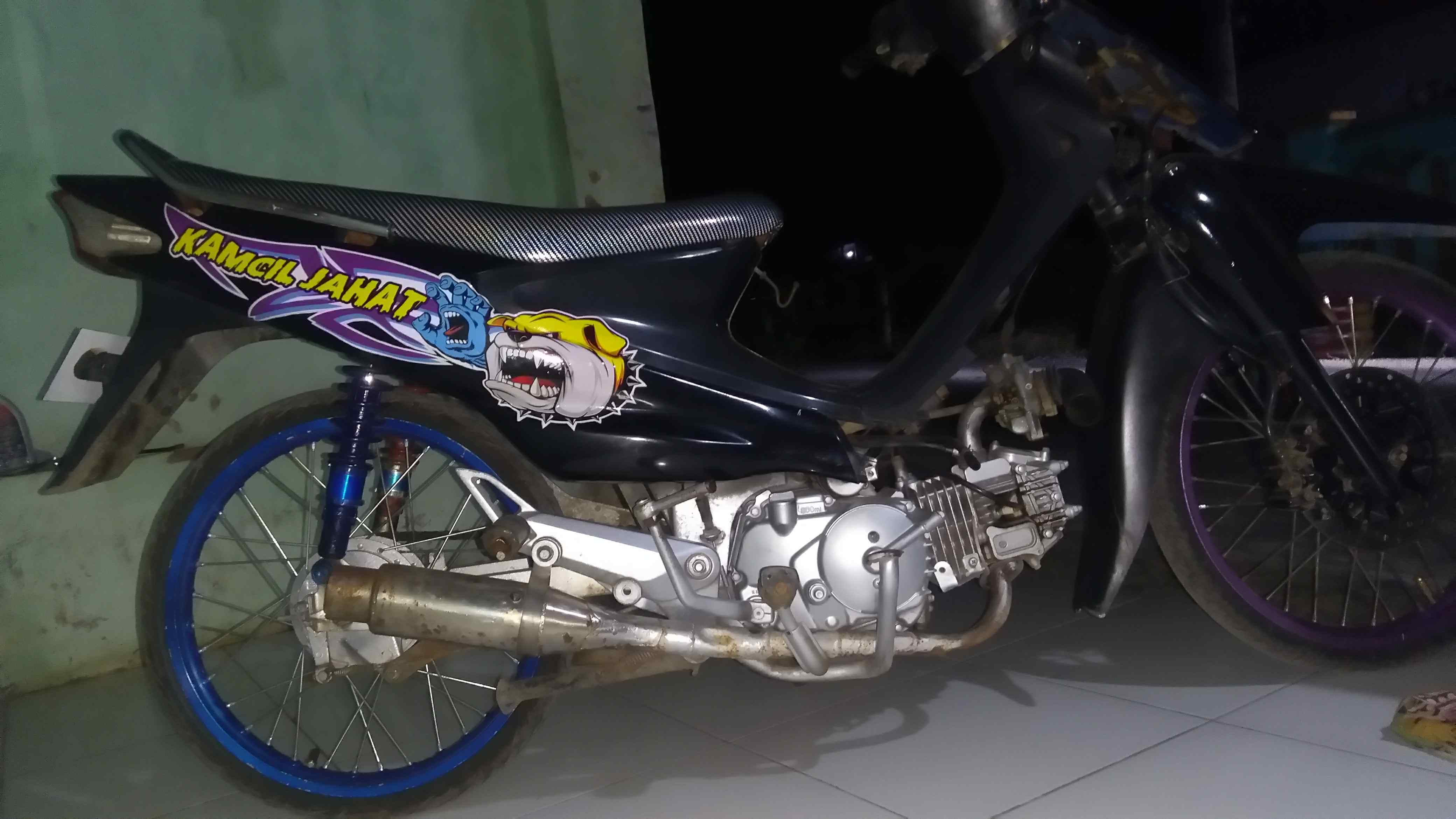 Sticker Striping Variasi Animasi Suzuki Smash 110 Shopee Indonesia