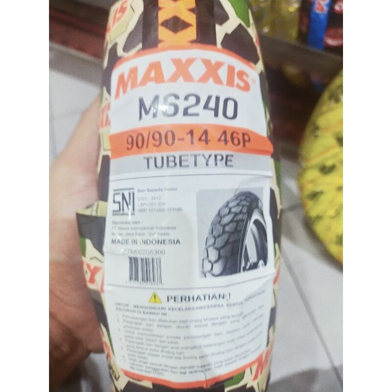 BAN LUAR MAXXIS TYPE M6240 90/90 RING 14 TUBETYPE