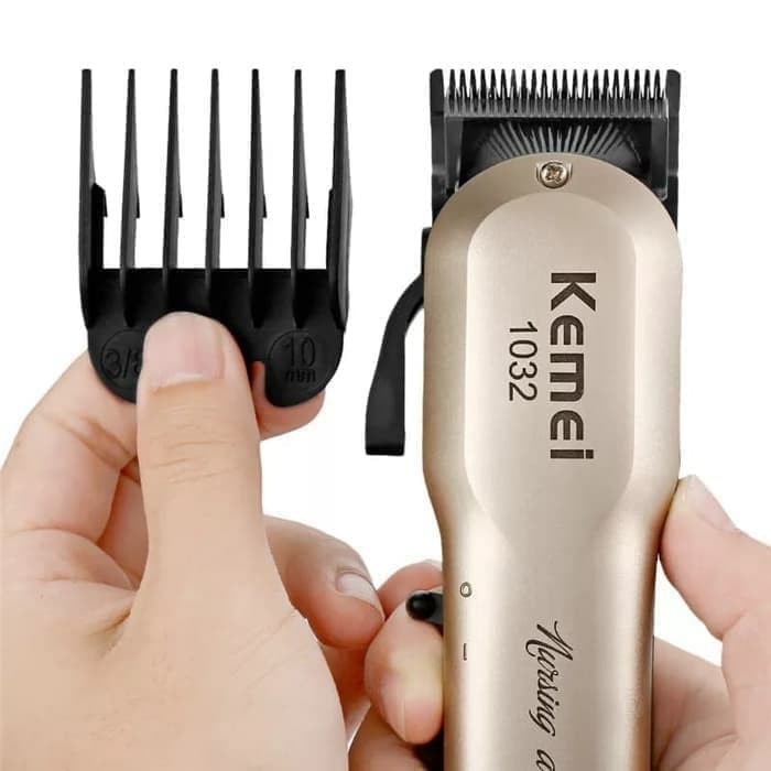 Clipper KEMEI KM-1032 Alat / Mesin Cukur Rambut Rechargeable Lithium