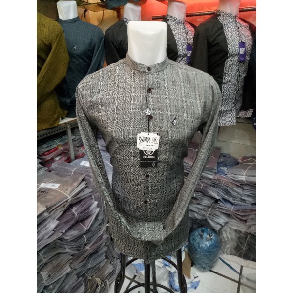 Kemeja Koko VOLCOM