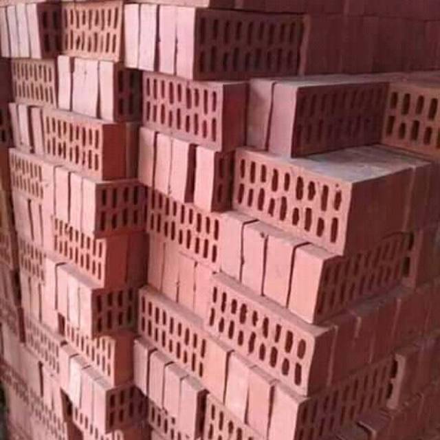 BATA expose merah sangat elegan dan kuat