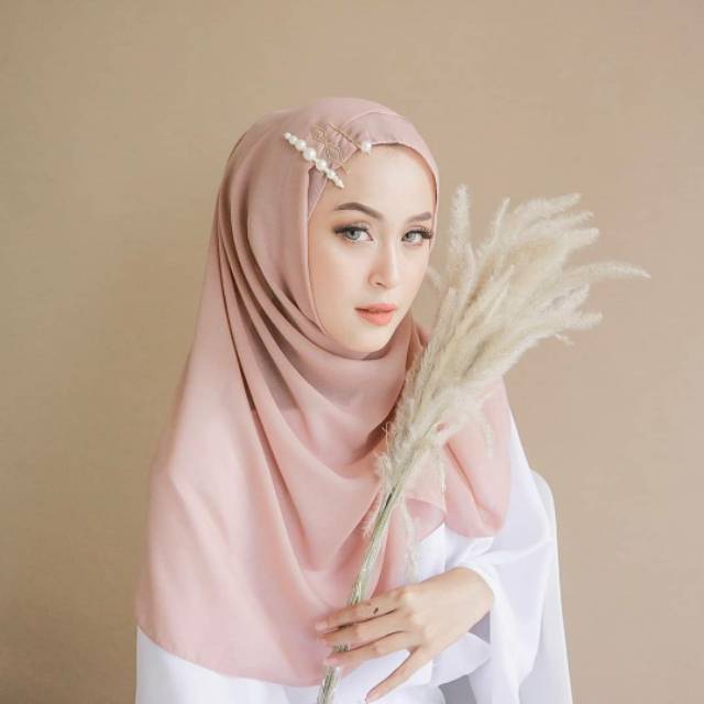 Malaysian Shawl By Adelus