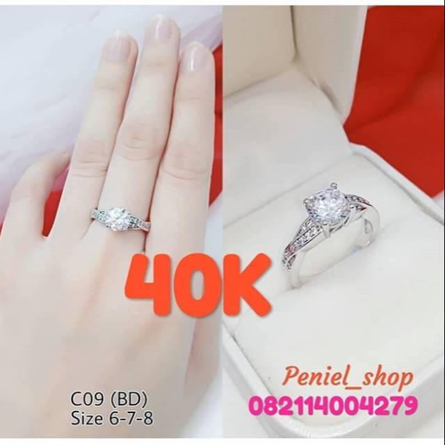 Cincin replika berlian