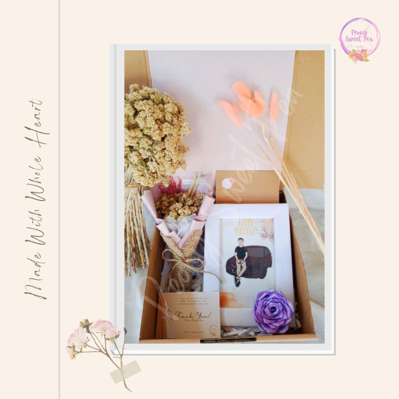 

Hampers foto with dried flower