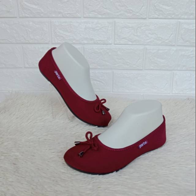 Sepatu porto