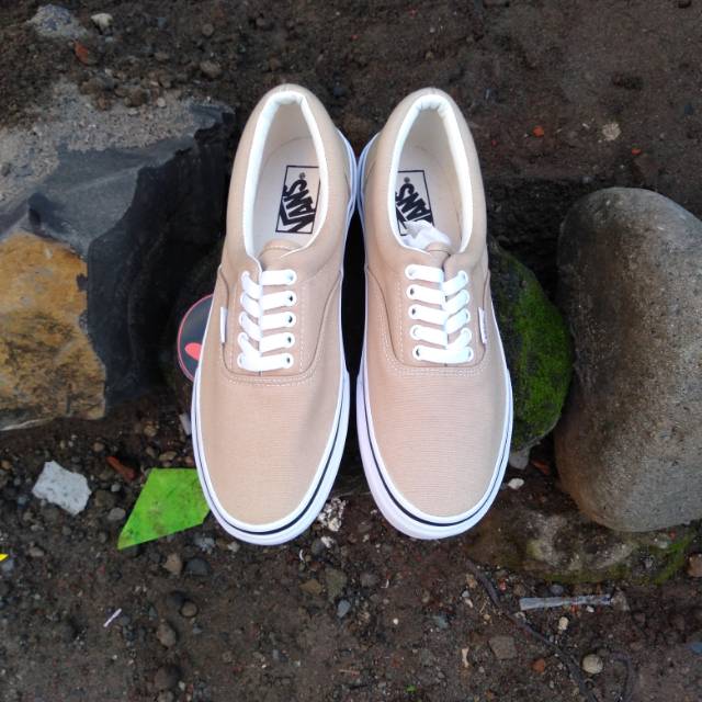 VANS スリッポン シック VANS ERA V95CLA BROWN