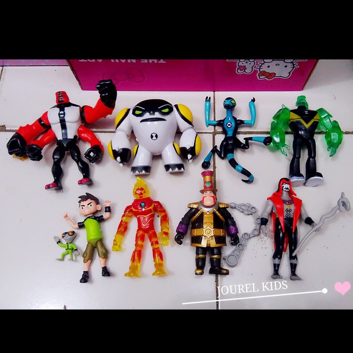 JK -  mainan ben 10 figure set pajanga hiasan kue topper cake boneka