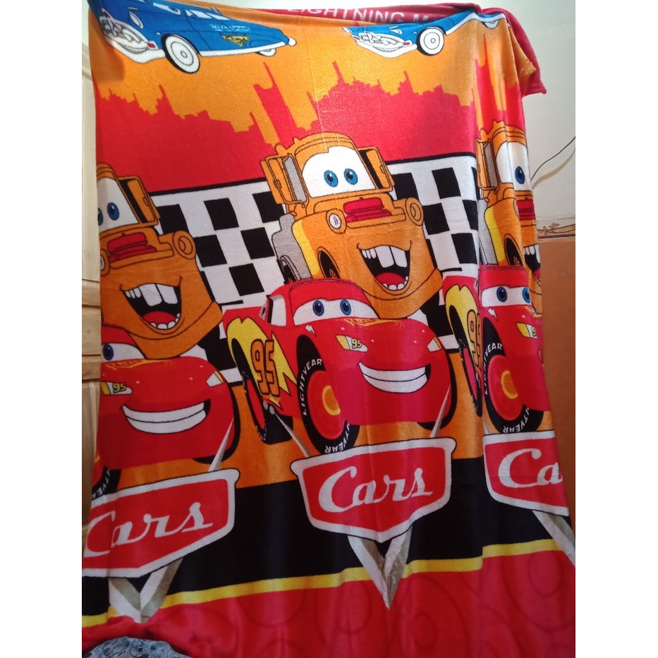 Selimut Bulu Cars