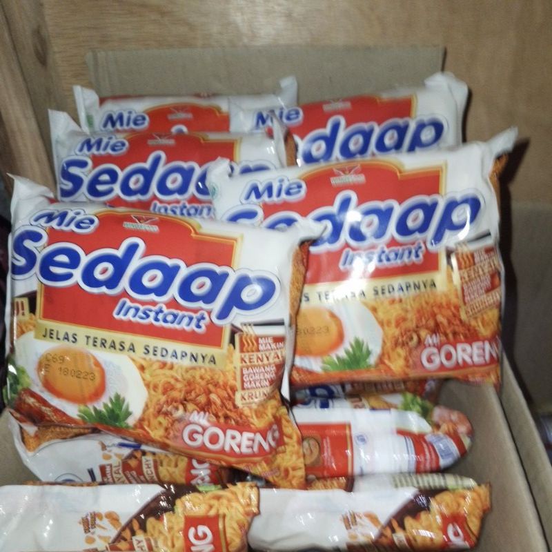 

Mie Sedaap Goreng 90gr hrg 15500/5 bungkus