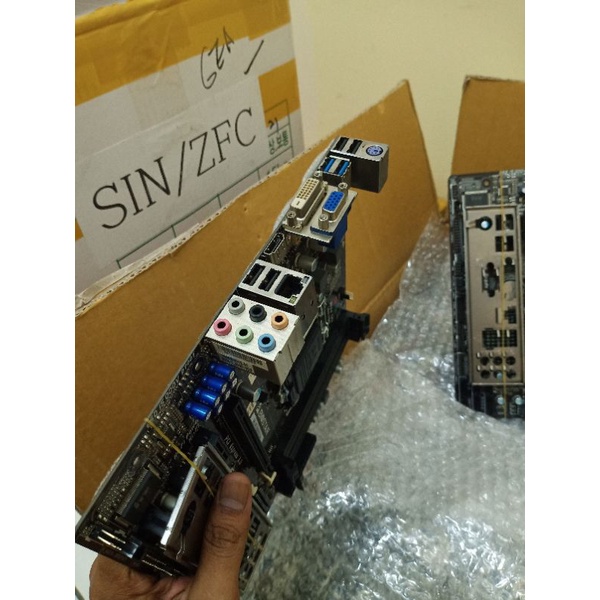 mobo B85 biostar socket 1150 4slot ram