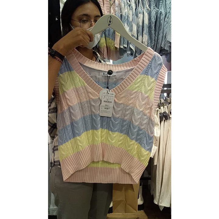 Vest Stradivarius Jastip Crew