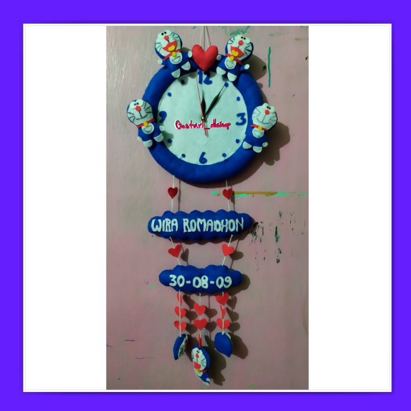 Jam dinding flanel Doraemon/gantungan dinding flanel, gantungan nama karakter