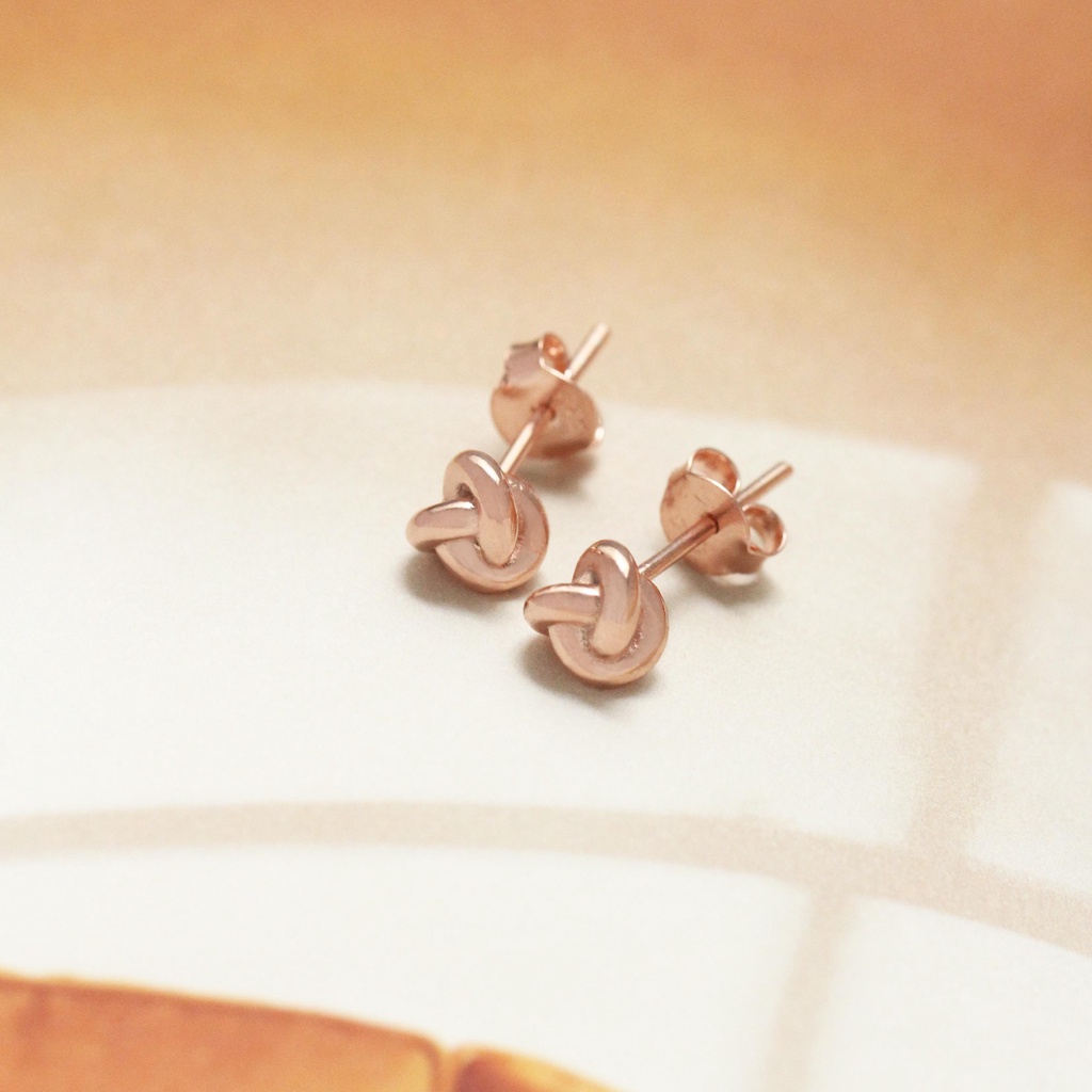 Trinity Stud Earrings - Anting Simbol Trinity - LOULOUROSE