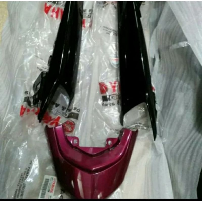 Sambungan body belakang Mio soul gt 115 ungu set original yamaha