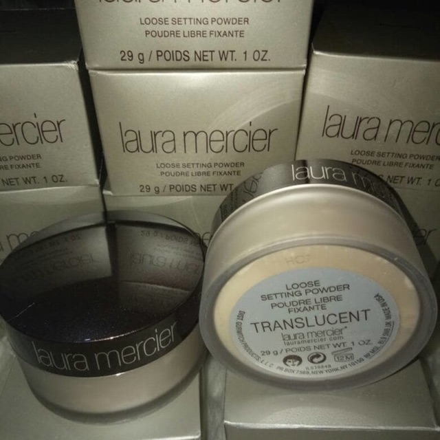 LAURA MERCIER