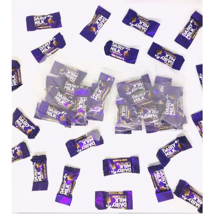 

CADBURY DAIRY MILK REFILL PACK isi 10pcs