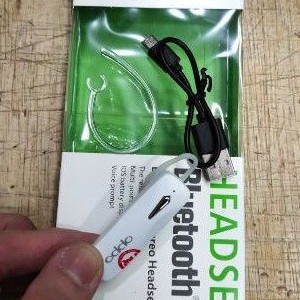 headset bluetooth universal semua handphone &amp; pengikat / penjepit kuping MANTUL MURAH MERIAH