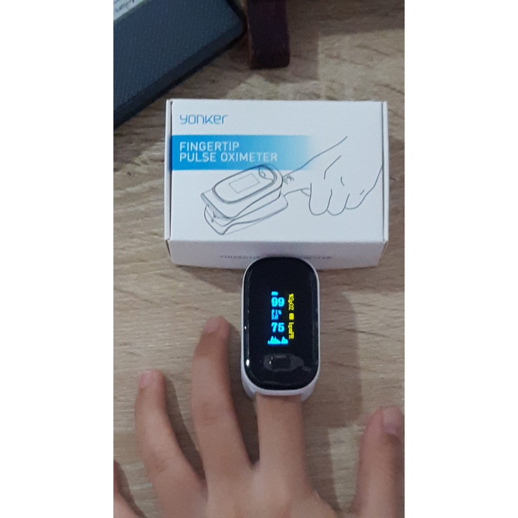 Oximeter fingertip Oxymeter saturasi pengukur kadar oksigen spo2 dan detak jantung