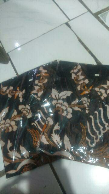 Couple Batik Keluarga || Setelan Couple Batik Ayah Ibu Anak Cewek