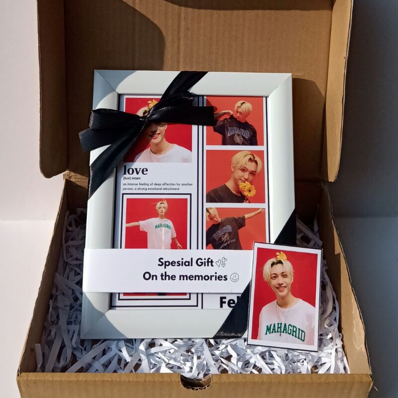 

Giftbox Custom Foto Love 1 untuk pacar, teman, keluarga, ulang tahun, wisuda, anniversary