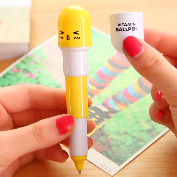 Creative Ballpoint Pen Student Children Gift Cartoon Pill Capsule Pen Retractable Pen