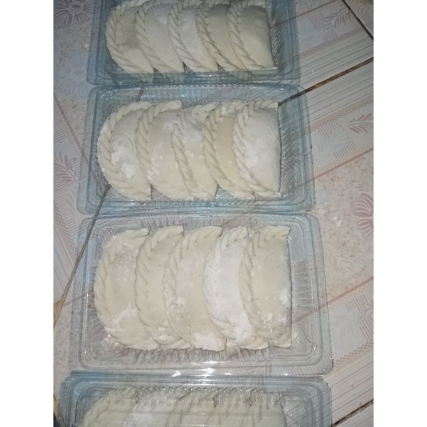 

Cireng isi ayam mercon