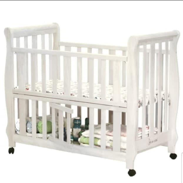 Penawaranspesial Box Bayi Kayu - Putih Diskon